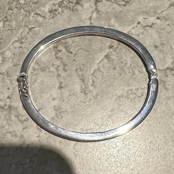 Silver Crystal Bangle - Picture 6 of 6